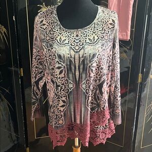 ONE WORLD Pink and Gray Patterned Blouse